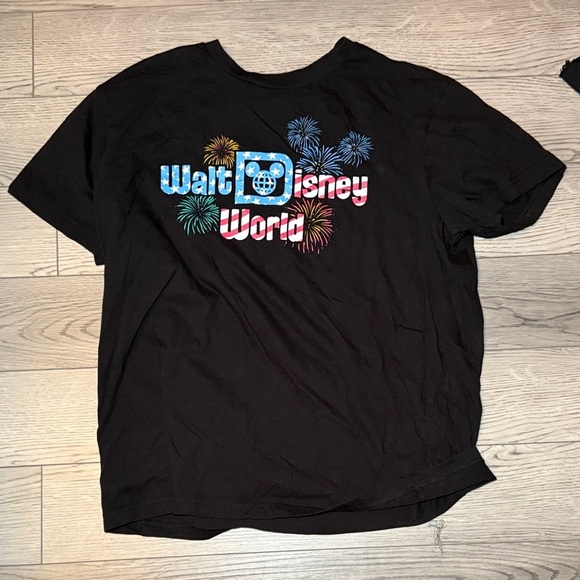 Disney Women's Bundle Tees Lot of 3 Aqua black, Cream XL & Large - Picture 3 of 6